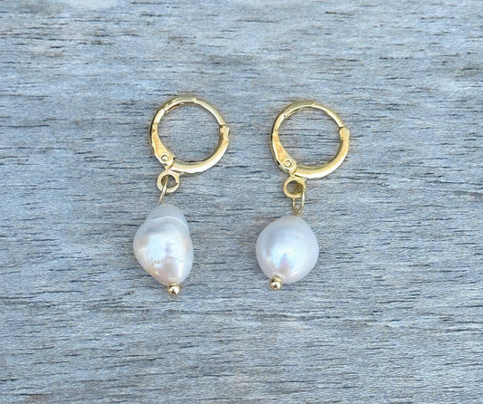 Pearl Dangle Earrings