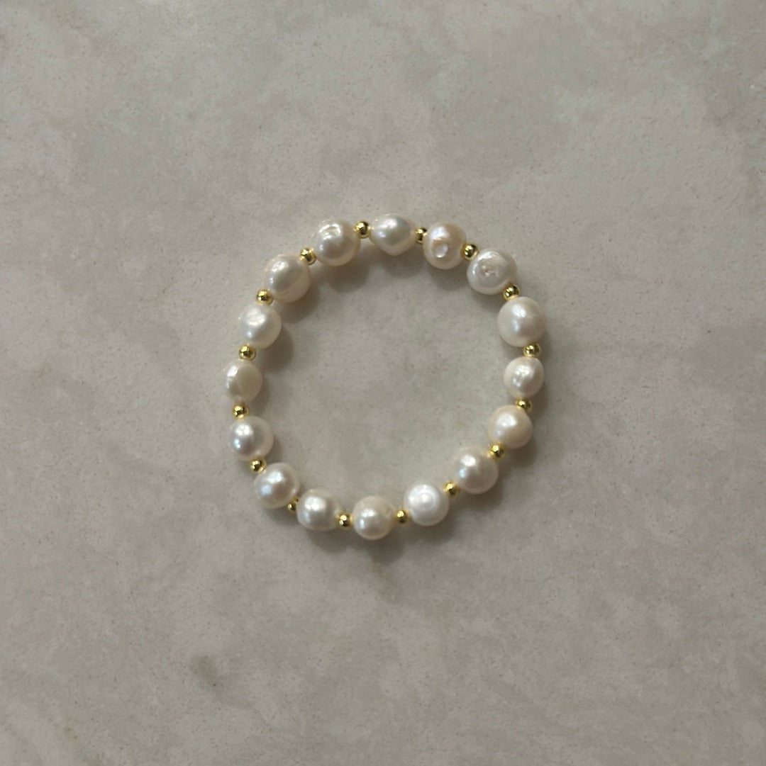 Pearl Gold Beaded Stack Bracelet